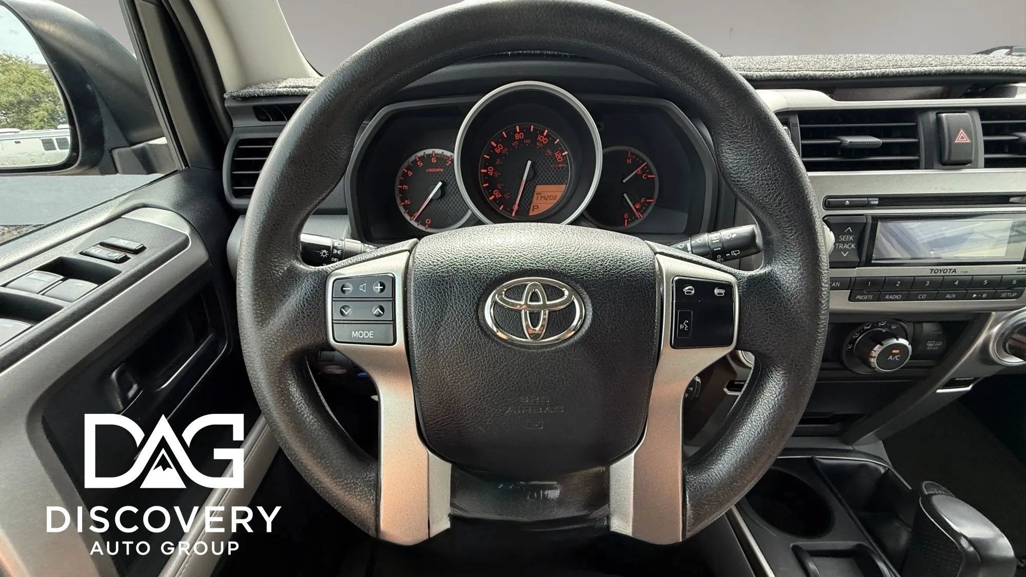 Used 2010 Toyota 4Runner SR5 w/ Convenience Pkg AWD/4WD image 12