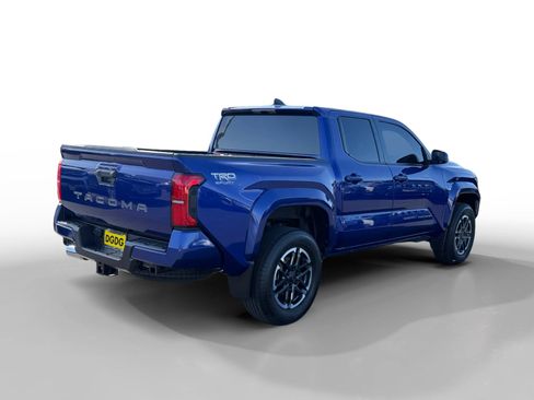 Used 2024 Toyota Tacoma TRD Sport RWD image 5