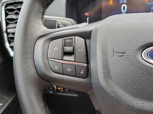 New 2025 Ford Ranger XLT w/ Equipment Group 301A High image 16