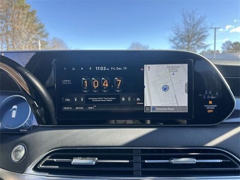 Used 2022 Hyundai Palisade Calligraphy image 17