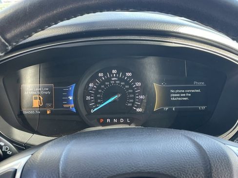 Used 2018 Ford Fusion SE w/ Equipment Group 201A image 6