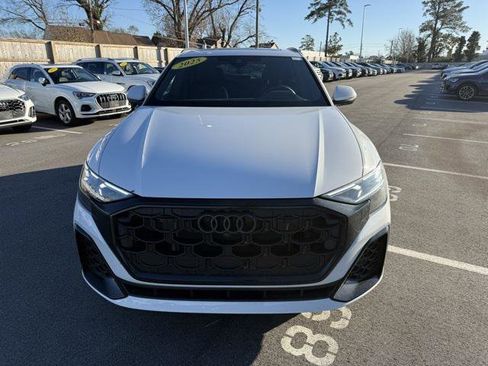 Certified 2025 Audi Q8 Prestige w/ Prestige Package image 3