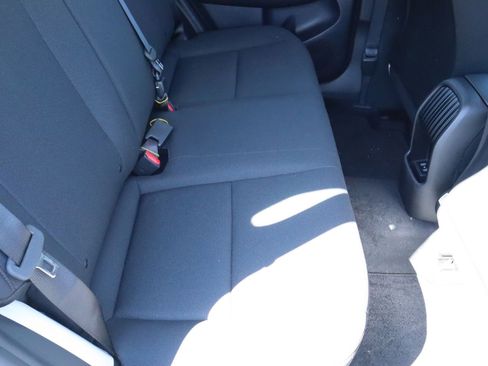 New 2026 Hyundai Kona SE image 19