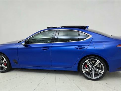 Used 2025 Genesis G70 3.3T Advanced w/ Sport Prestige Package image 4