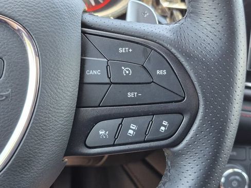 Certified 2025 Dodge Durango GT AWD/4WD image 13