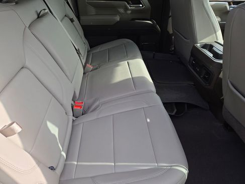 Used 2024 Chevrolet Silverado 1500 RST image 8