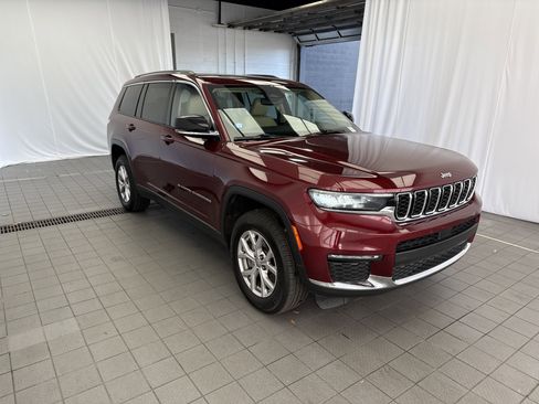 Used 2021 Jeep Grand Cherokee L Limited image 3
