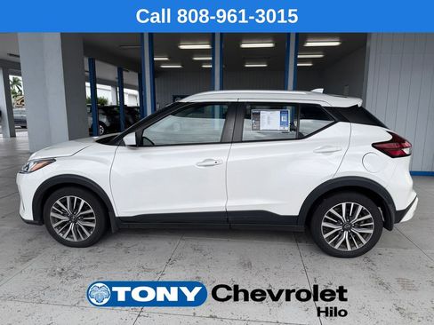 Used 2024 Nissan Kicks SV FWD image 8