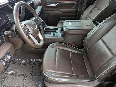Used 2024 GMC Sierra 2500 Denali w/ Denali Reserve Package image 16