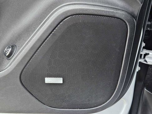 Used 2020 Chevrolet Blazer Premier w/ Driver Confidence II Package image 31