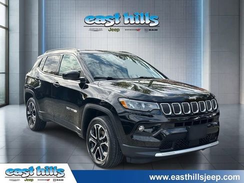 Certified 2022 Jeep Compass Limited image 1