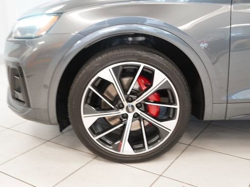 Used 2021 Audi SQ5 Prestige w/ Prestige Package image 18