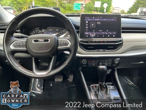 Used 2022 Jeep Compass Limited AWD/4WD image 11