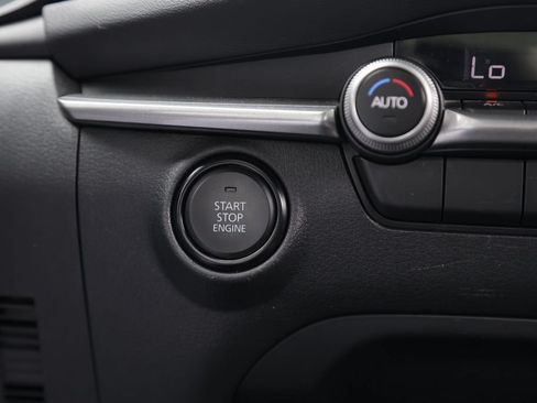 Used 2024 MAZDA MAZDA3 s FWD image 21