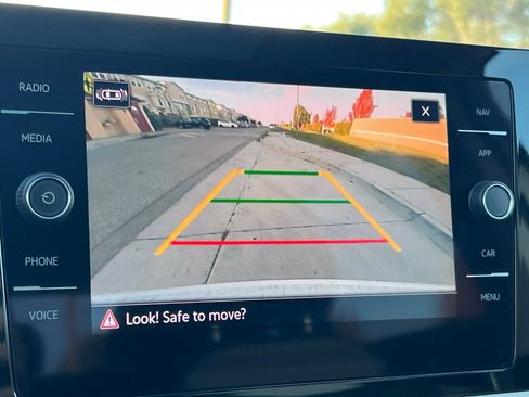 New 2026 Volkswagen Taos SEL AWD/4WD image 19