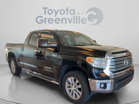Used 2017 Toyota Tundra Limited w/ Limited Premium Package AWD/4WD image 8