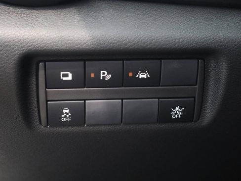 New 2025 Nissan Versa S w/ Trunk Package FWD image 12