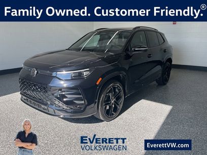 New 2026 Volkswagen Tiguan SE R-Line