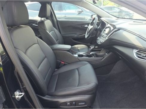 Used 2023 Chevrolet Malibu LT FWD image 8