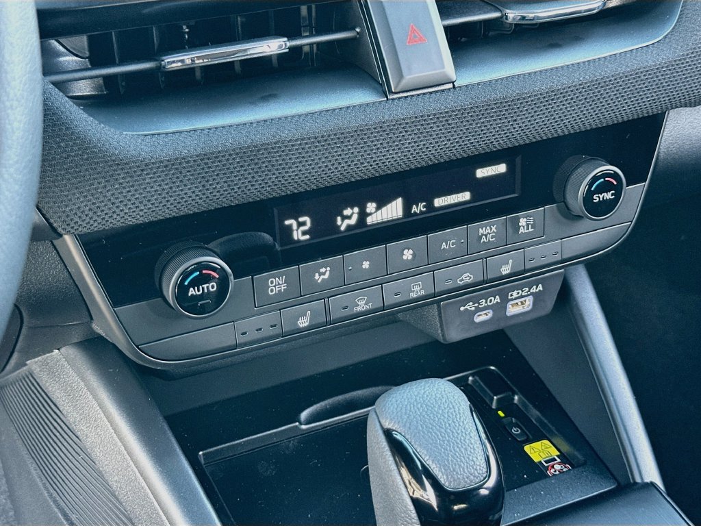 New 2026 Subaru Outback Limited AWD/4WD image 16