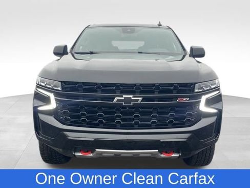 Used 2023 Chevrolet Tahoe Z71 w/ Luxury Package AWD/4WD image 2