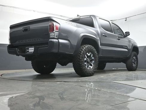 Used 2021 Toyota Tacoma TRD Off-Road w/ Technology Package AWD/4WD image 36