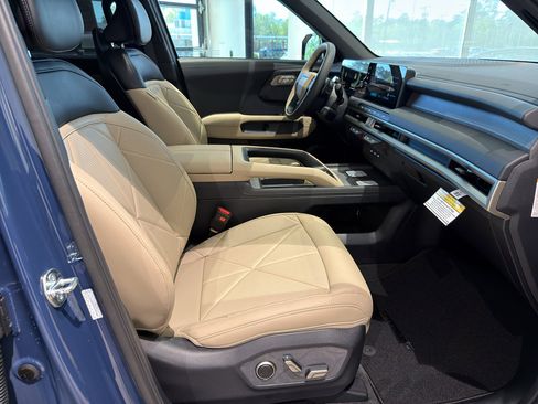 New 2027 Kia Telluride EX image 22