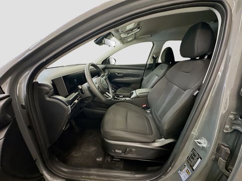 Used 2025 Hyundai Tucson SEL image 13