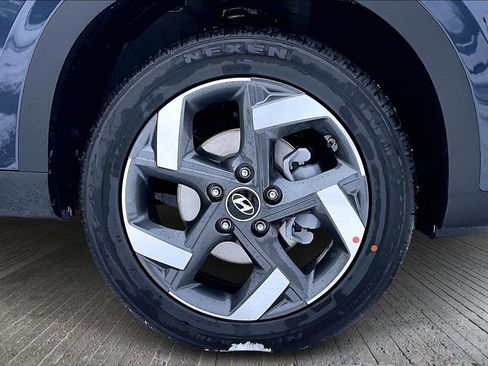 New 2026 Hyundai Venue SEL image 13