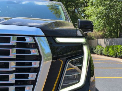 New 2026 GMC Yukon XL Denali w/ Denali Reserve Package AWD/4WD image 23