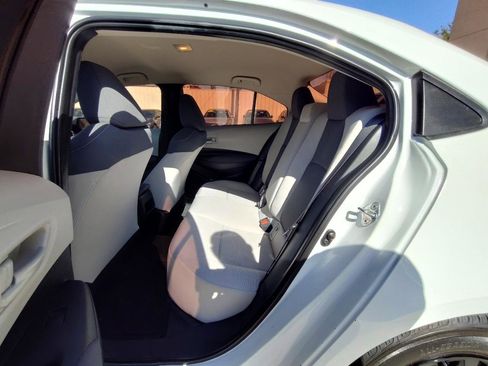 Used 2022 Toyota Corolla L FWD image 30
