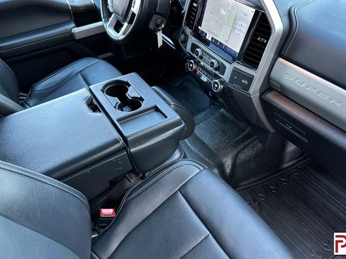 Used 2022 Ford F250 Lariat w/ Lariat Value Package image 19