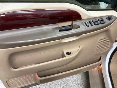 Used 2003 Ford Excursion Eddie Bauer AWD/4WD image 17