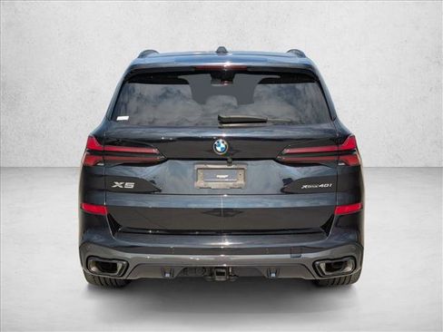 Used 2024 BMW X5 xDrive40i w/ M Sport Package AWD/4WD image 6