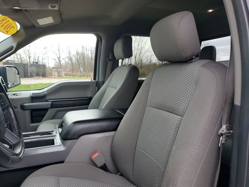 Used 2018 Ford F150 XLT w/ Equipment Group 302A Luxury image 14