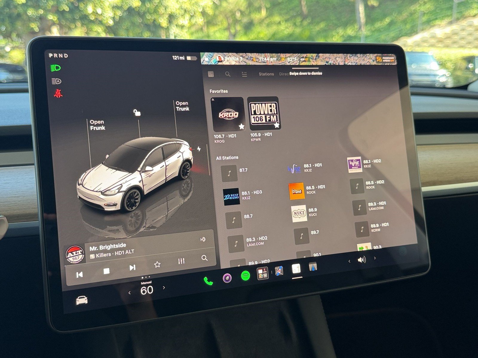 Used 2023 Tesla Model Y Long Range AWD/4WD image 19