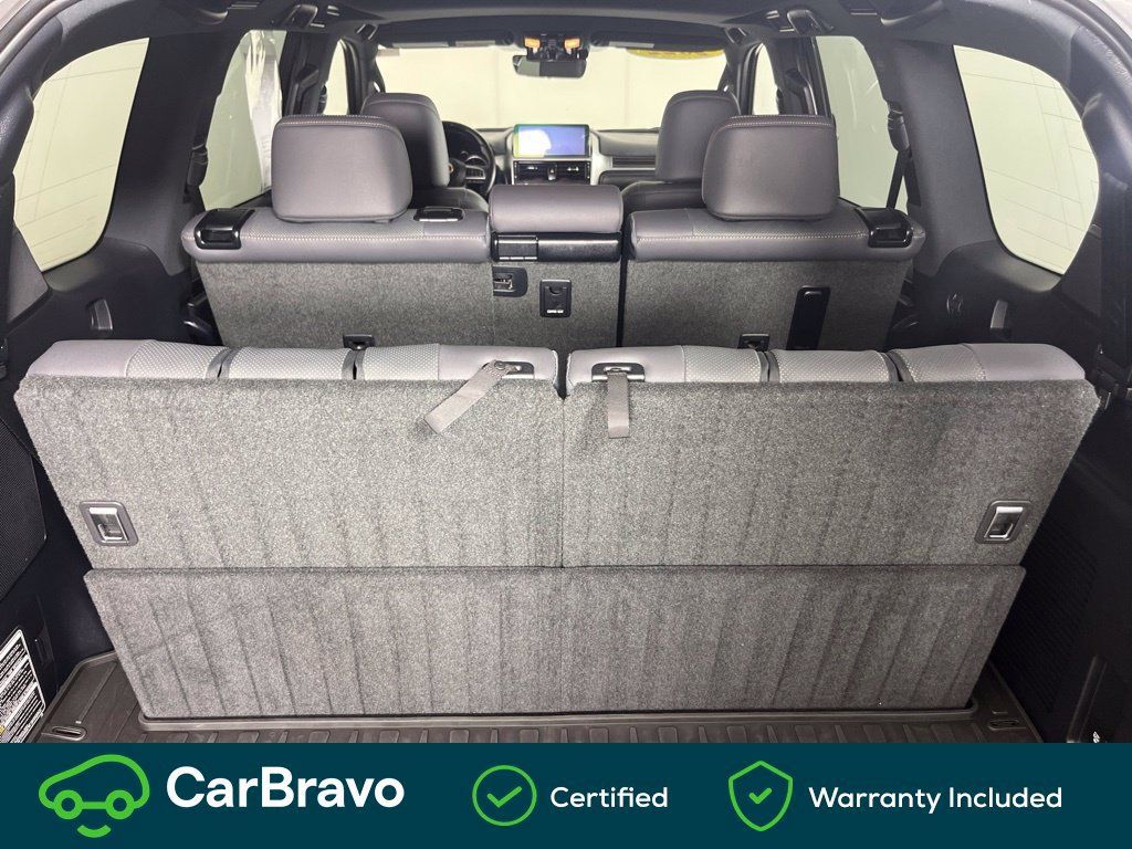 Used 2022 Lexus GX 460 Premium w/ Premium Plus Package AWD/4WD image 18