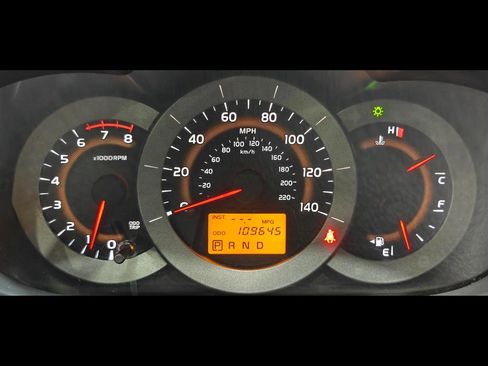 Used 2012 Toyota RAV4 4WD w/ Value Pkg image 34