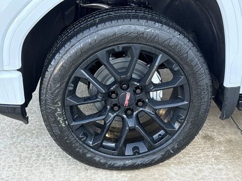 New 2026 GMC Sierra 1500 Denali image 18