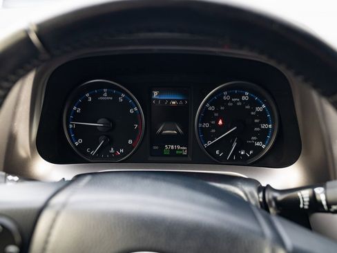 Used 2018 Toyota RAV4 XLE image 12