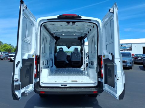 New 2026 Ford Transit 250 148 Medium Roof Extended AWD image 7