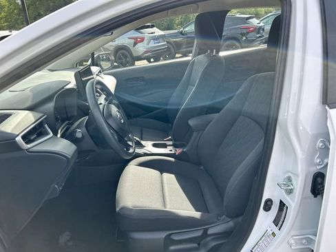 Used 2024 Toyota Corolla LE FWD image 18