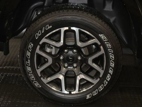 Used 2025 RAM 1500 Laramie w/ Sport Appearance Package AWD/4WD image 55