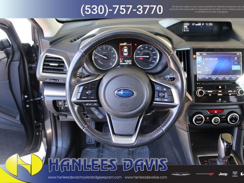 Used 2019 Subaru Crosstrek 2.0i Limited w/ Moonroof Package w/Navigation image 17