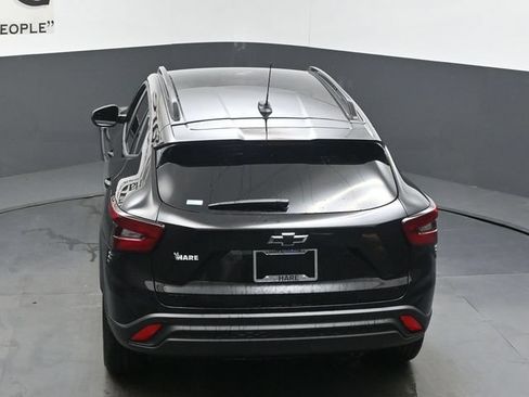 New 2026 Chevrolet Trax LT w/ Driver Confidence Package FWD image 35