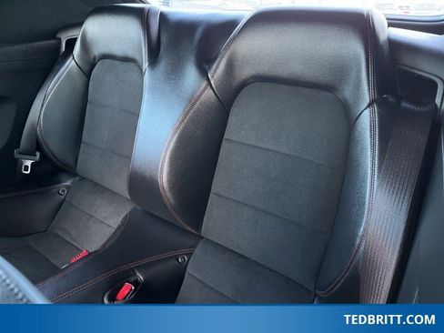 Used 2017 Ford Mustang GT Premium w/ Equipment Group 401A image 16