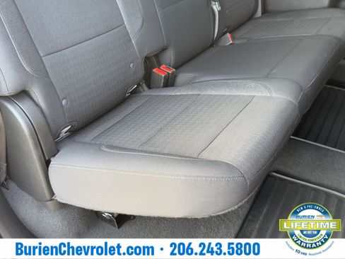 Used 2024 Chevrolet Silverado 2500 LT image 27