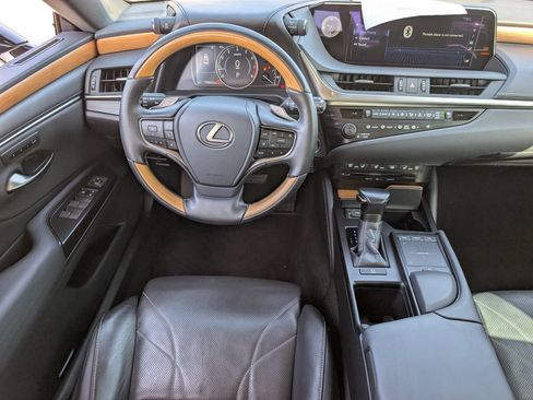 Used 2019 Lexus ES 350 w/ Accessory Package 2 FWD image 10