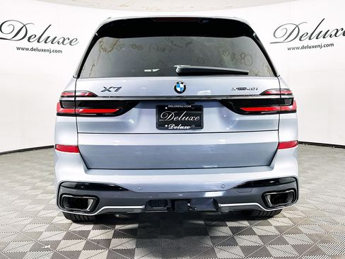 Used 2024 BMW X7 xDrive40i w/ Executive Package AWD/4WD image 5