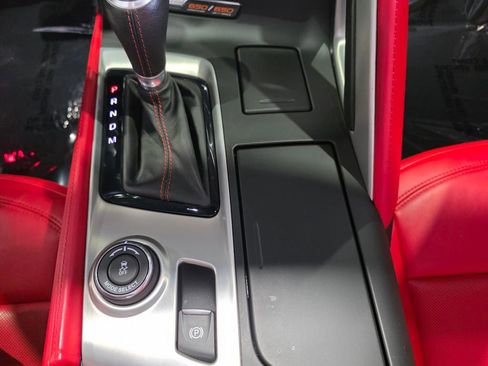 Used 2016 Chevrolet Corvette Z06 w/ 3LZ Preferred Equipment Group RWD image 11